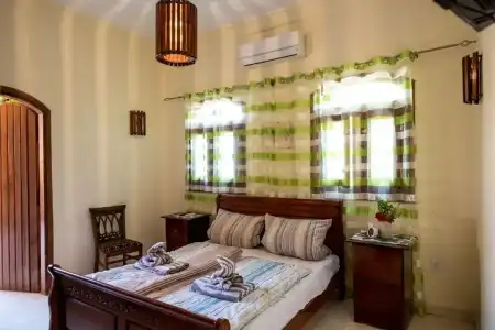 Nile Compound - 34