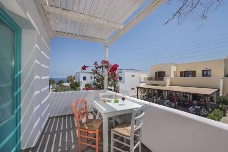Nissia Beach Apartments and Suites - 46