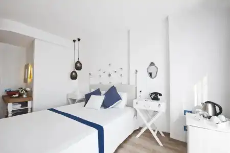 Sade Alacati - 42