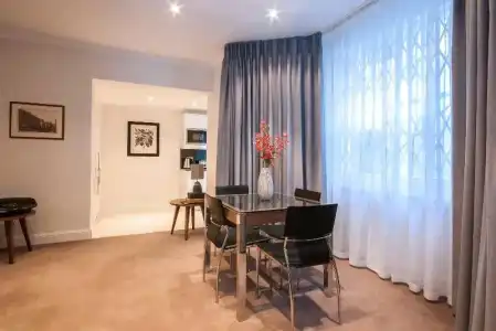 Manson Place - 64