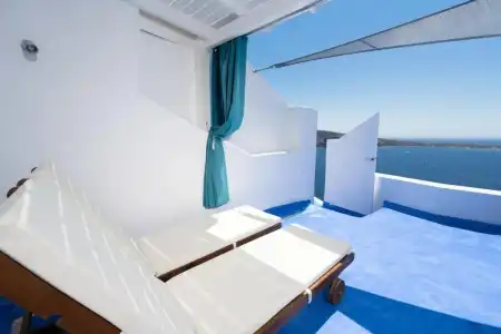 Hyperion Oia Suites - 51