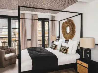 Maisons du Monde Hôtel & Suites - La Rochelle Vieux Port - 95