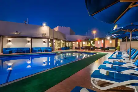 Tulip Inn Downtown Muscat - 6