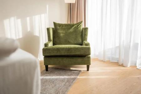 SUYTES Business Studios - 112