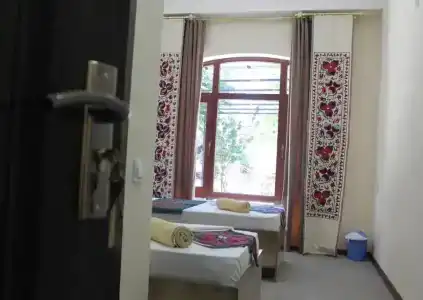 Guest House Ruslan Nurata & Tours - 23