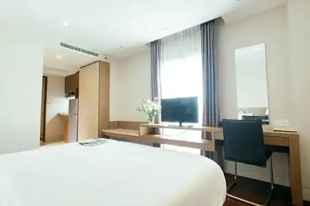 Thomson Residence - 56