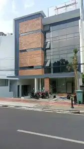 LeGreen Suite Sudirman - 18