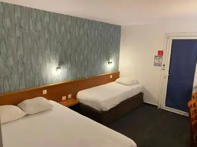 Ostal Pau Université - Sure Collection by Best Western - 32
