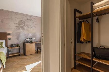Navona Essence - 68