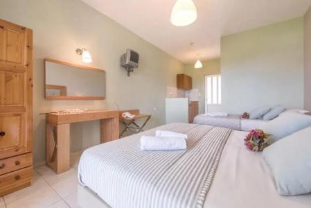 Plessas Palace - 83