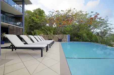 at Waterfront Whitsunday Retreat - 9