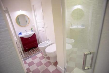 Suite 35 - 52