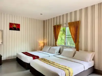 Canal Resort - 27