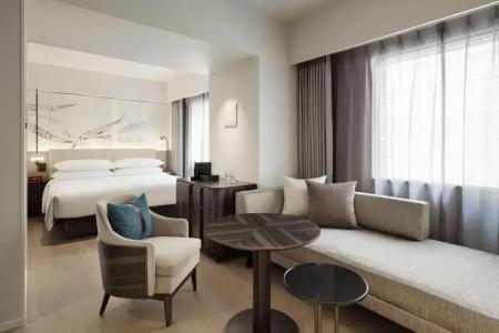 Courtyard by Marriott Tokyo Ginza - 13