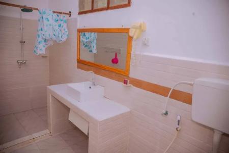 Baraka Beach Bungalows - 14