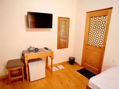 Old Bukhara Boutique - 49