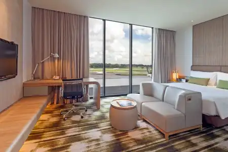 Crowne Plaza CHANGI AIRPORT by IHG - 6