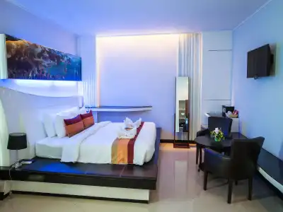 Mantra Varee - 3