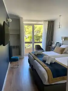Best Western Plus La Rade - 64