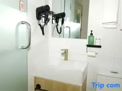 7Days Inn (Beijing Zhongguancun Suzhoujie Subway Station) - 14
