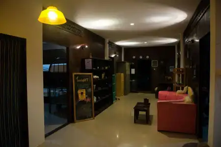 Love Station Hostel - 12