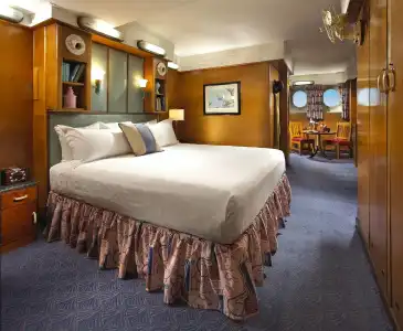 The Queen Mary - 22