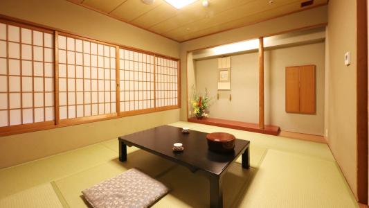 Monarque Tottori - 35