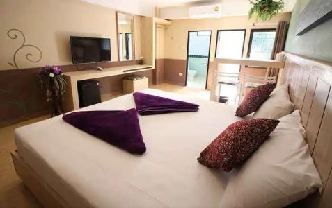 Kaya Place - 2