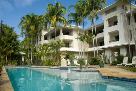 Mandalay Luxury Beachfront Apartments - 27