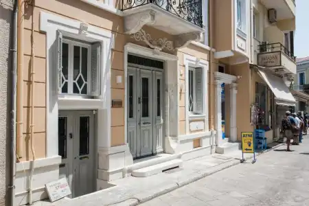 Step One | Luxury Suites Right in the Heart of Acropolis Next to Metro Station - 73