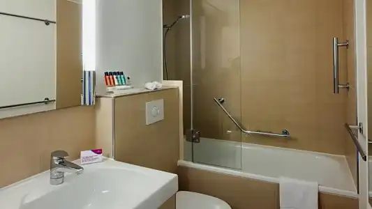 Crowne Plaza Zürich by IHG - 50