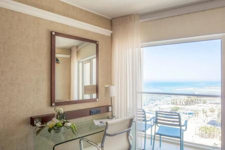 Renaissance Tel Aviv - 26
