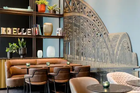Motel One Köln-Altstadt - 13
