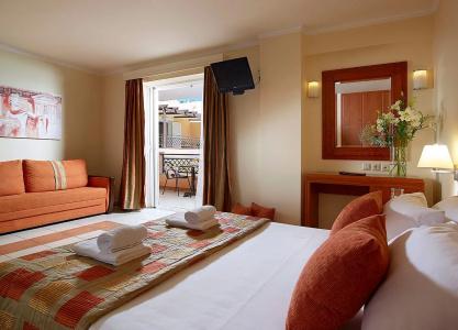 Avantis Suites - 90