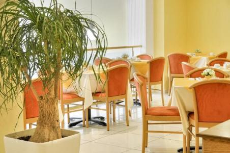 Euro Guest House - 7