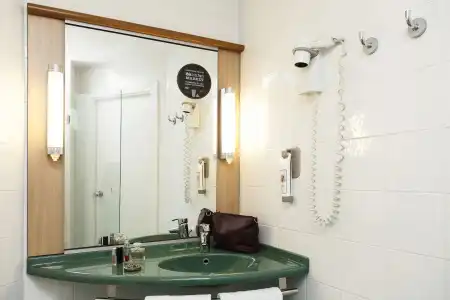 ibis Braga - 21