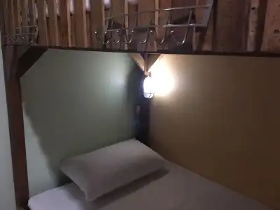 Zleep63 - Hostel - 6