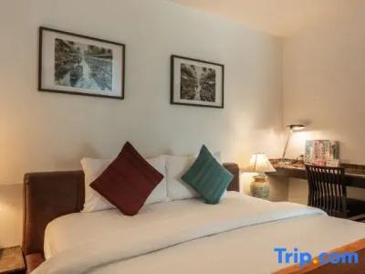 The Bedrooms Boutique - 122