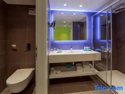 Bluesun Berulia - 75