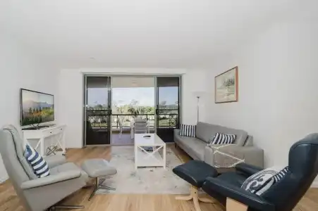 Bay Royal Apartments - 83