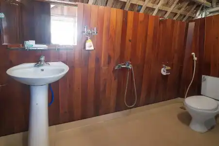 Monkey Island Resort - 34