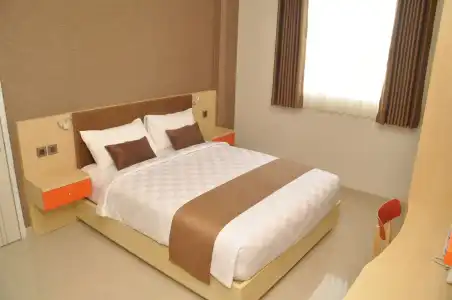 OYO 825 Grand Omah Sastro - 3