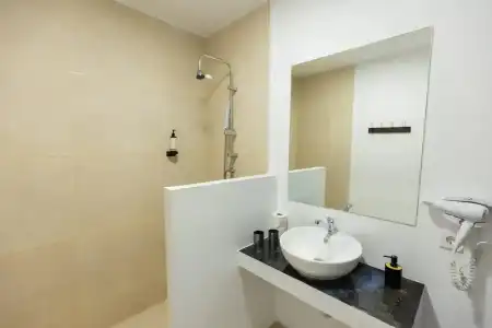 Bamboo Suites Adults Only - 71