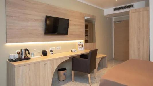 Hotel-Restaurant Barbarossahof - 73