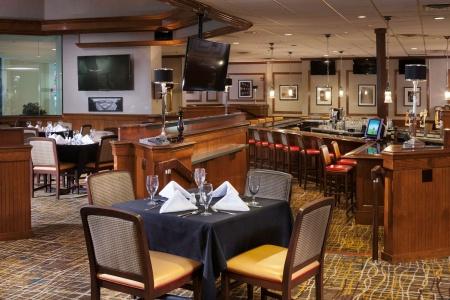 DoubleTree by Hilton Williamsburg - 37