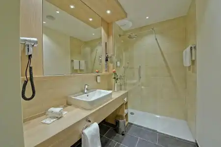 H+ Herzog Widukind Stade - 10