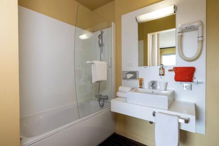 L'Hôtel - Face au Château - Boutique Hôtel et Séminaires - 53