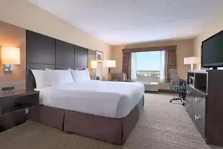 DoubleTree by Hilton Wichita Airport - 47