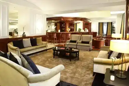 Starhotels Majestic - 1