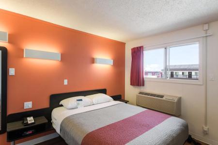 Motel 6 Cranbrook, BC - 19